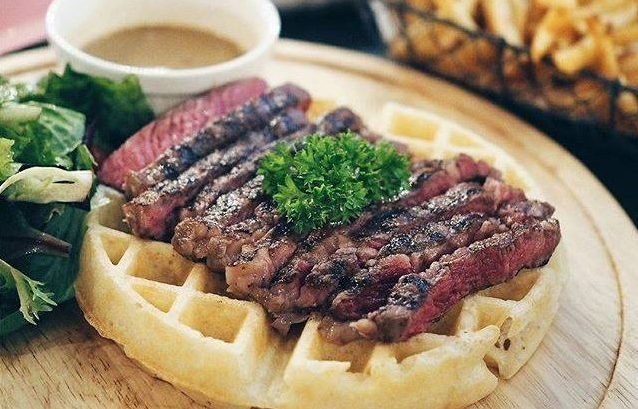 sirloin steak waffles