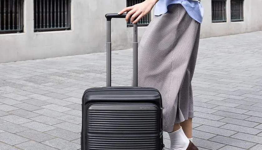 Samsonite hero banner