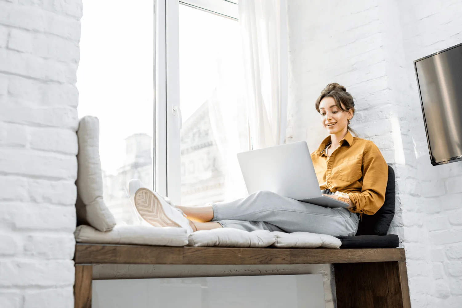 DR. BEADS HANDMADE JEWELLERY hero banner