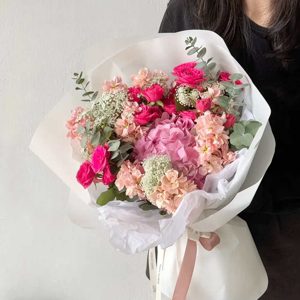 Smile Floral hero banner