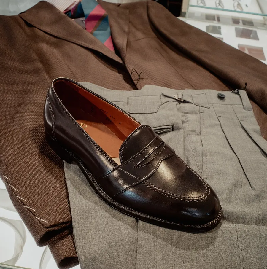 Colony Clothing hero banner