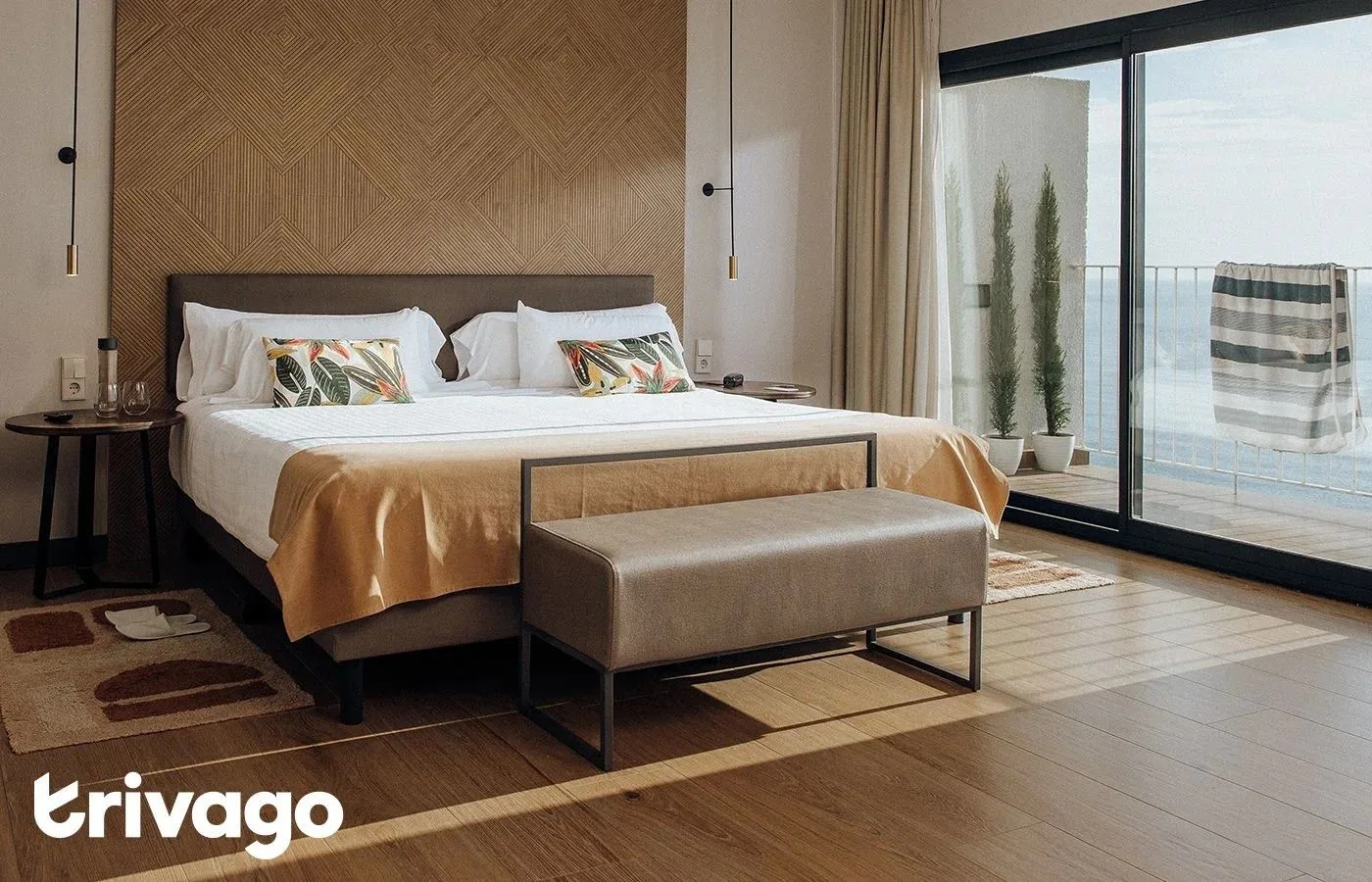 트리바고 (Trivago) hero banner