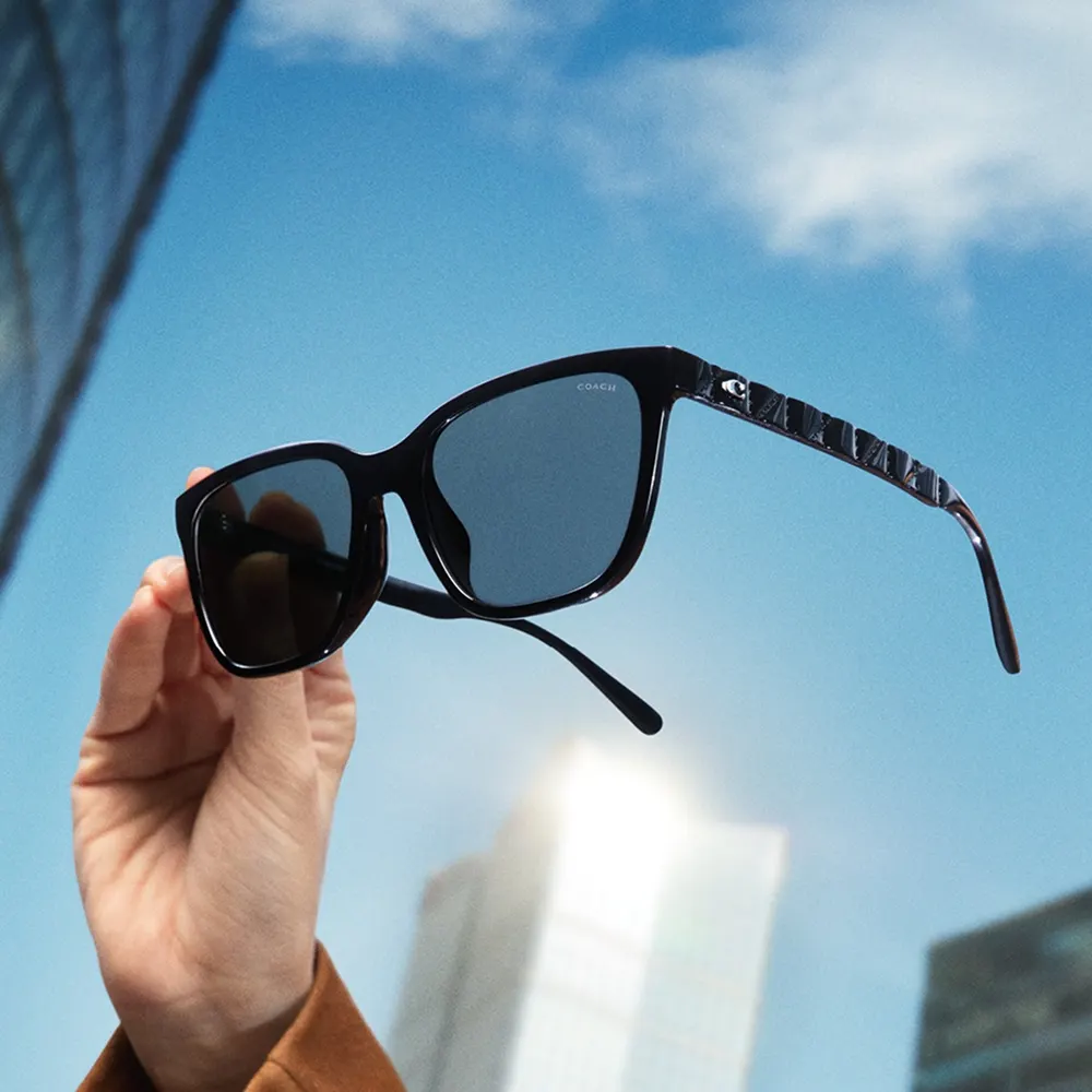 EyeChamp Optical hero banner