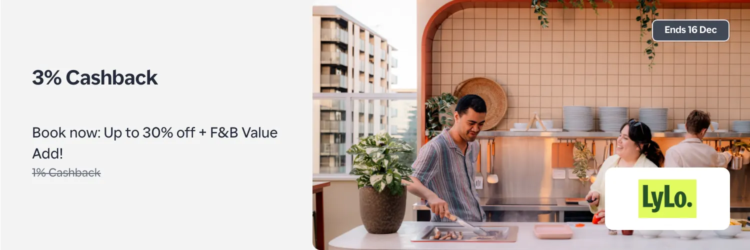 LyLo_2025-12-16_web_l1_travel_hero