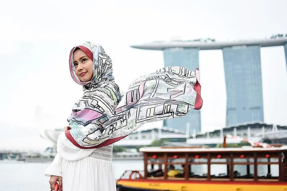 Diyana Halik Singapore hero banner