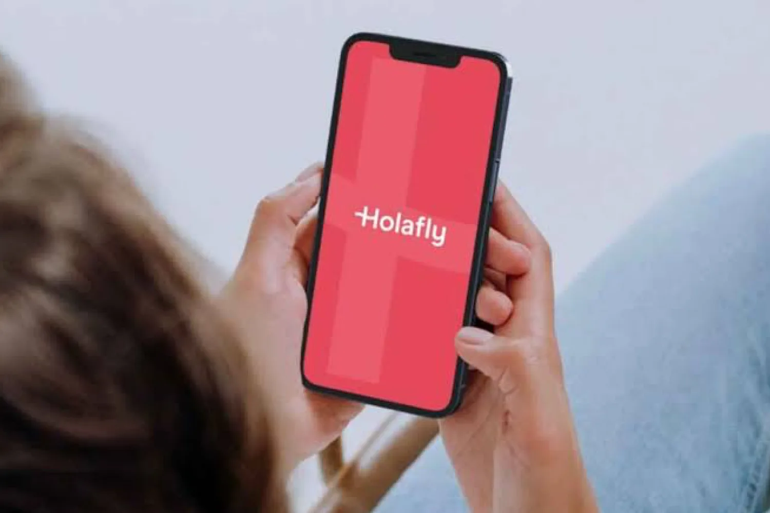 Holafly hero banner