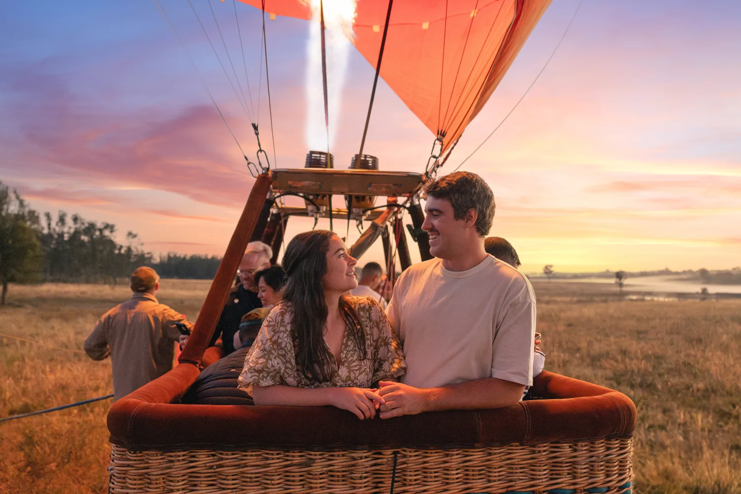 RedBalloon hero banner