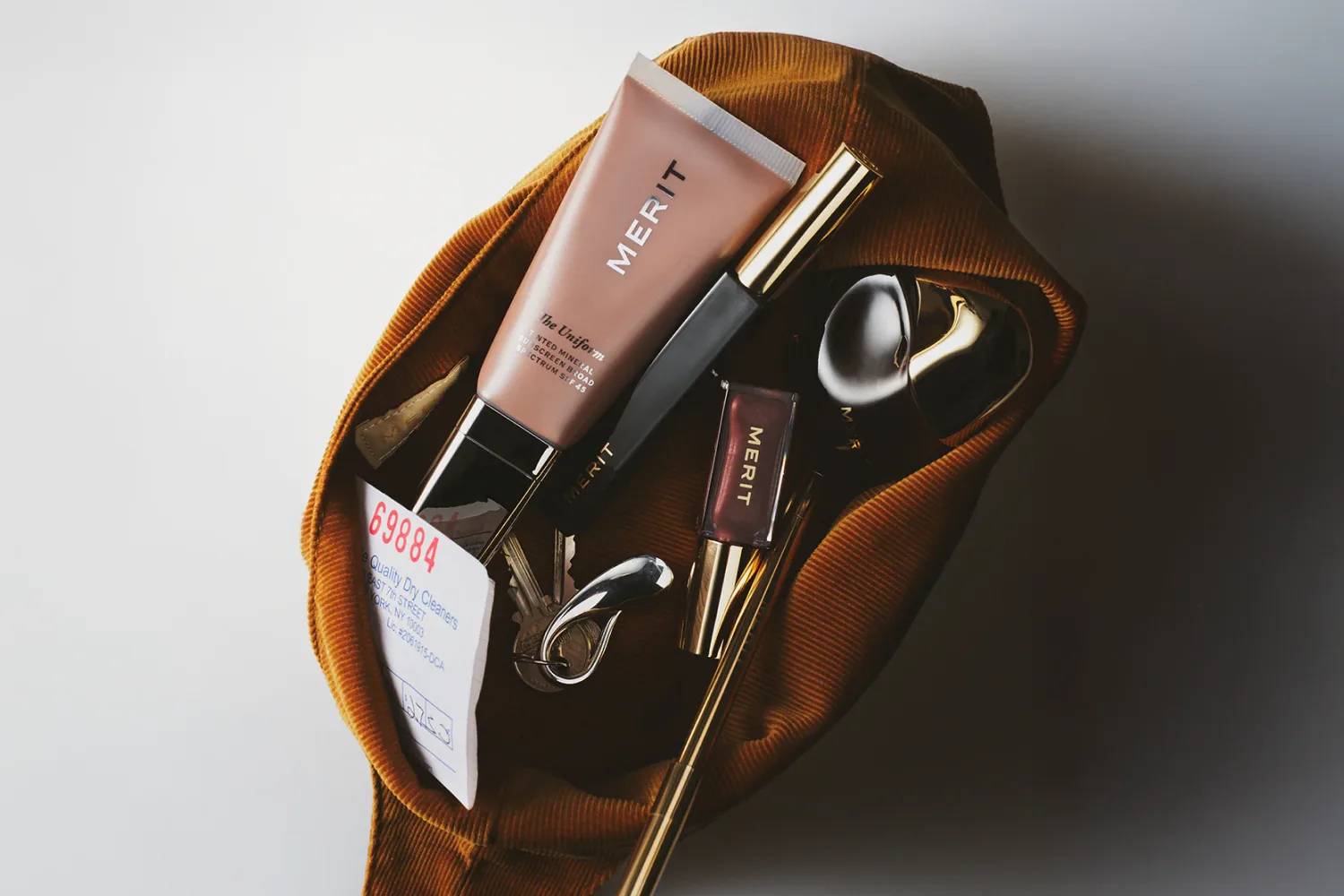 Merit Beauty hero banner