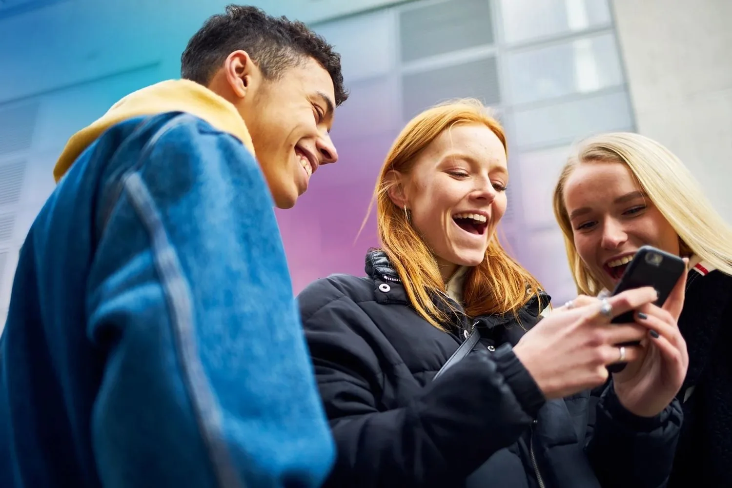 Telefonica eSimFLAG banner