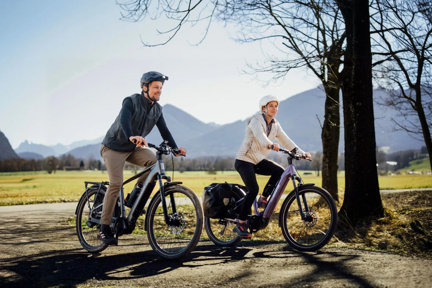 Aventon banner
