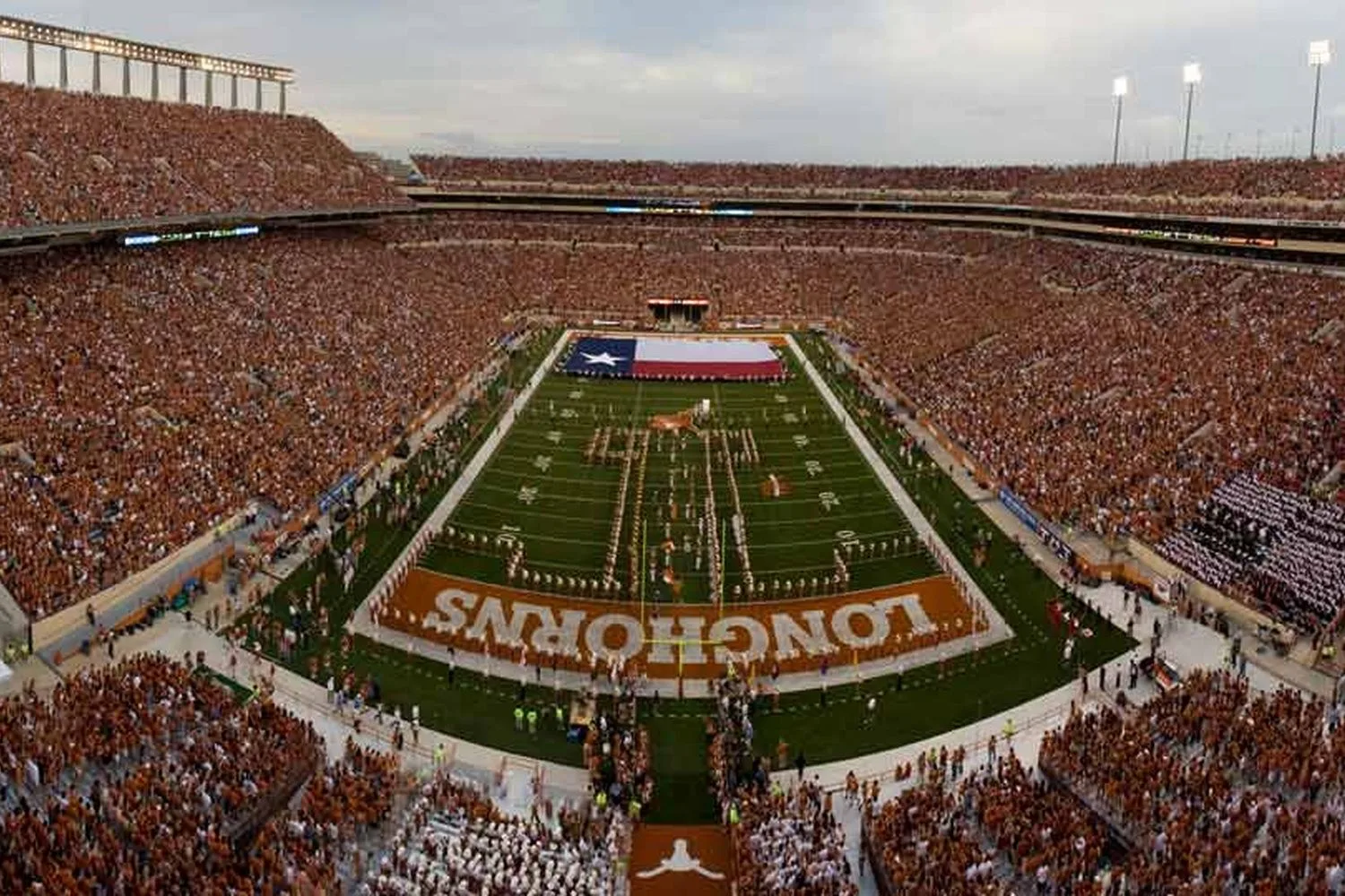 Longhorns Team Shop hero banner