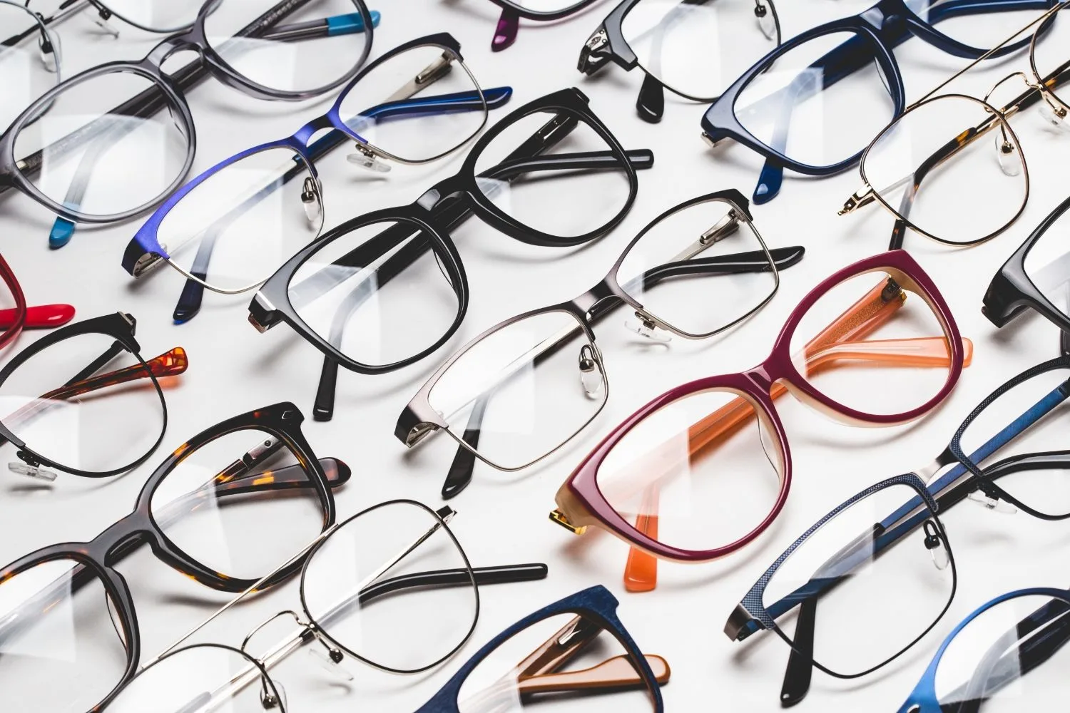 GlassesUSA hero banner