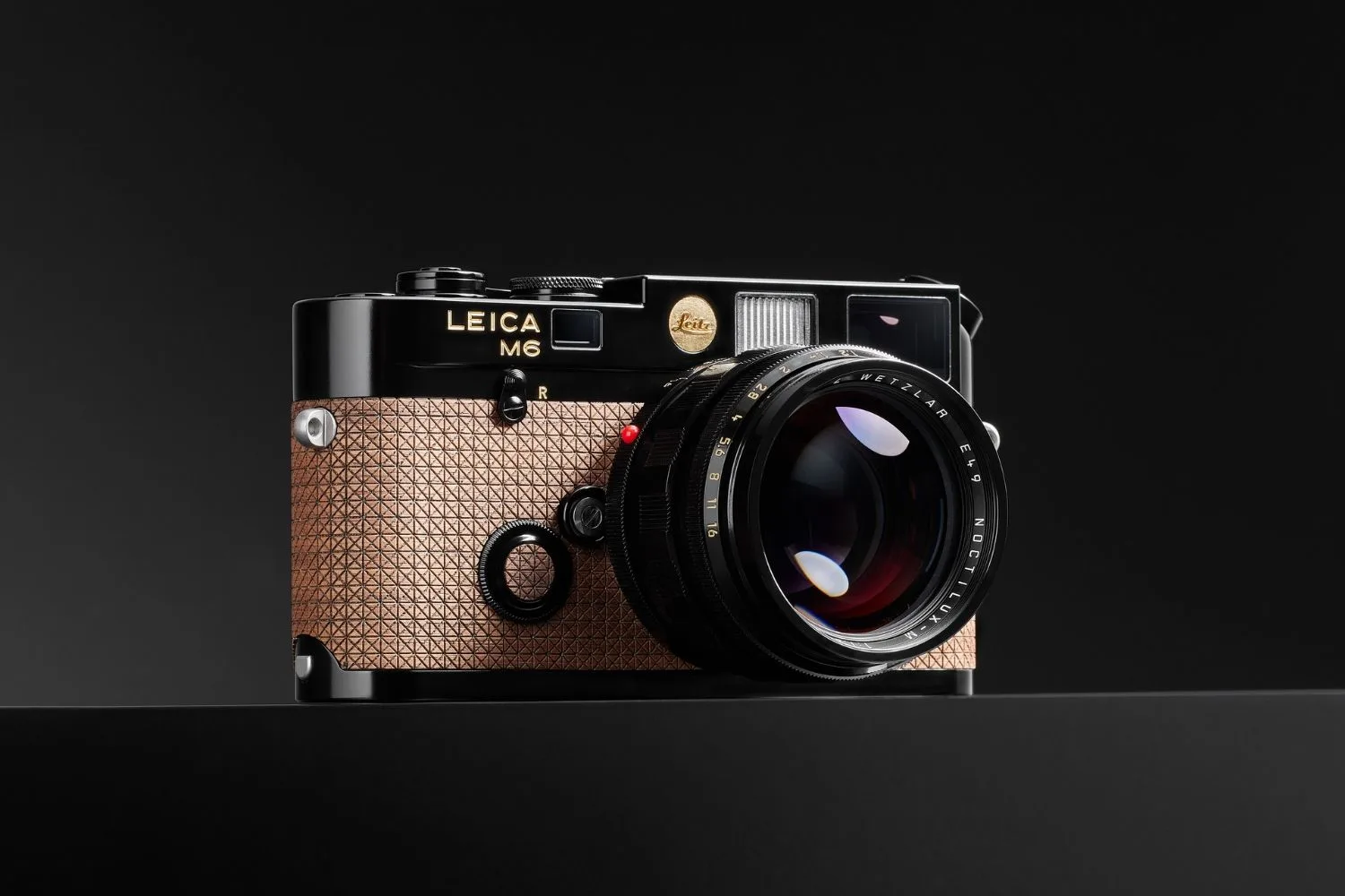 Leica Camera hero banner