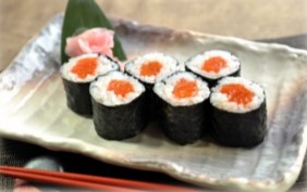Salmon Roll in Goku Japanese Restaurant (Mohamed Sultan Road)