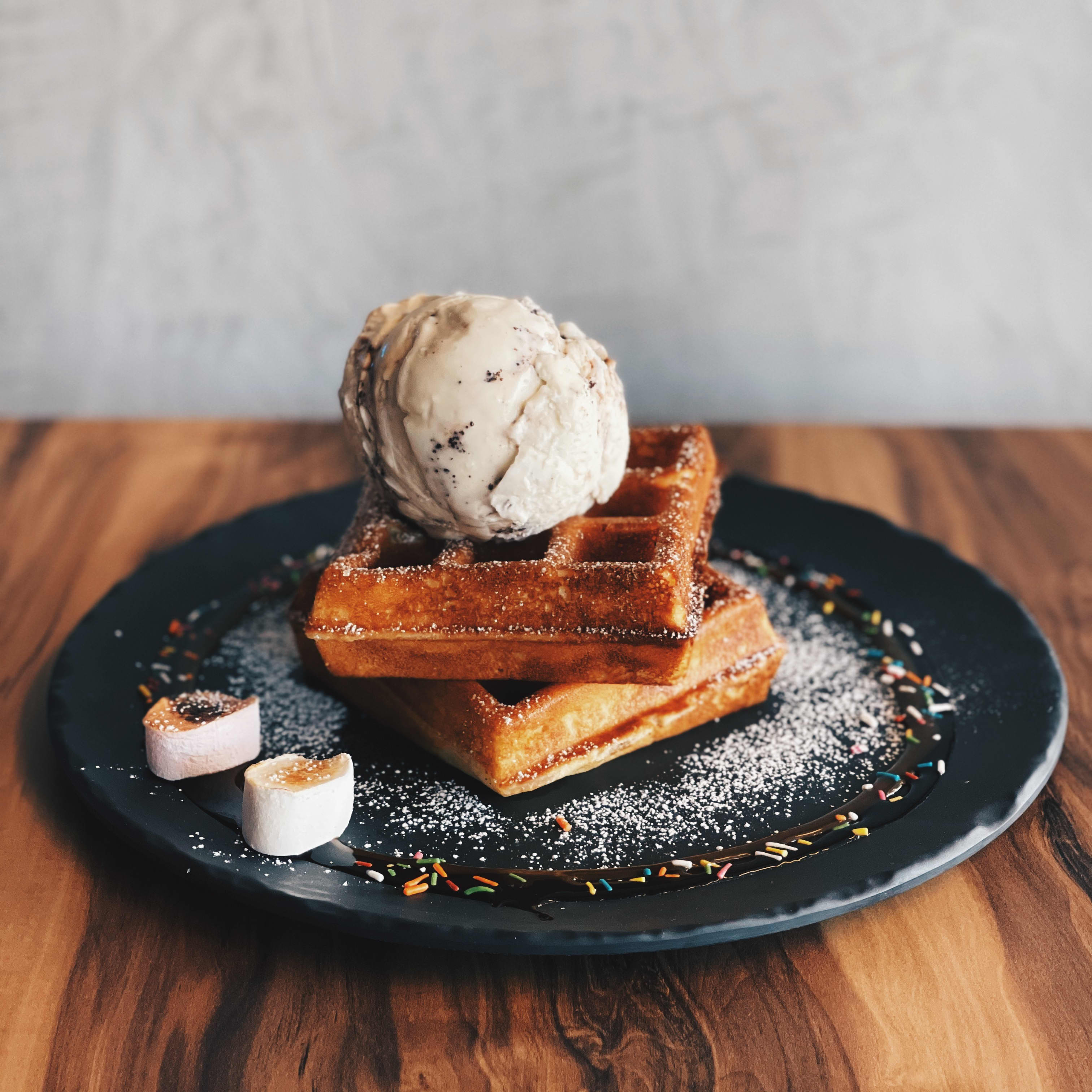 1 x Waffle with Single Scoop Ice Cream at Foursome Ice Cream & Waffles - Get Deals, Cashback and Rewards with ShopBack GO