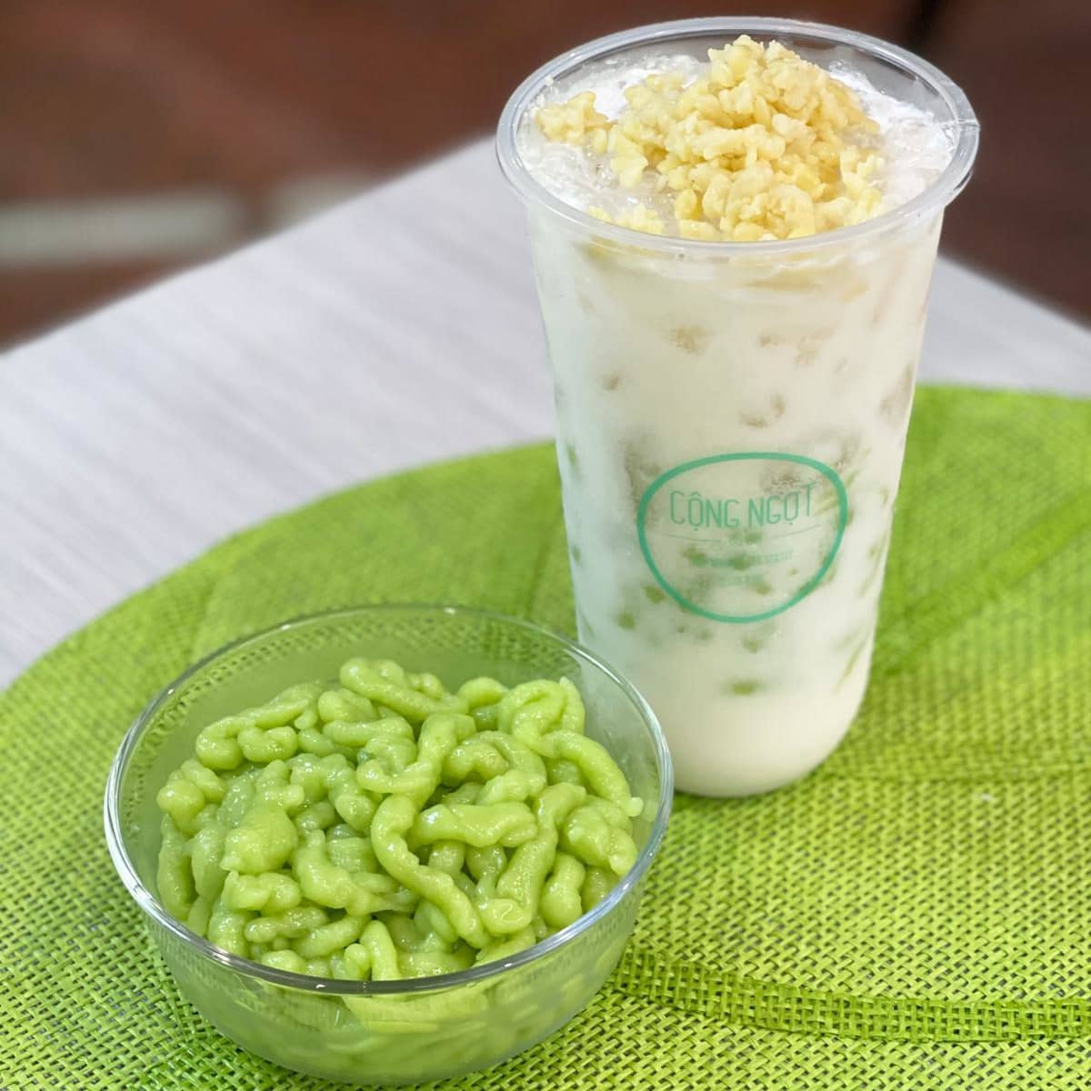 1 x Vietnamese Cendol (Large) at Cong Ngot Vietnamese Dessert - Get Deals, Cashback and Rewards with ShopBack GO