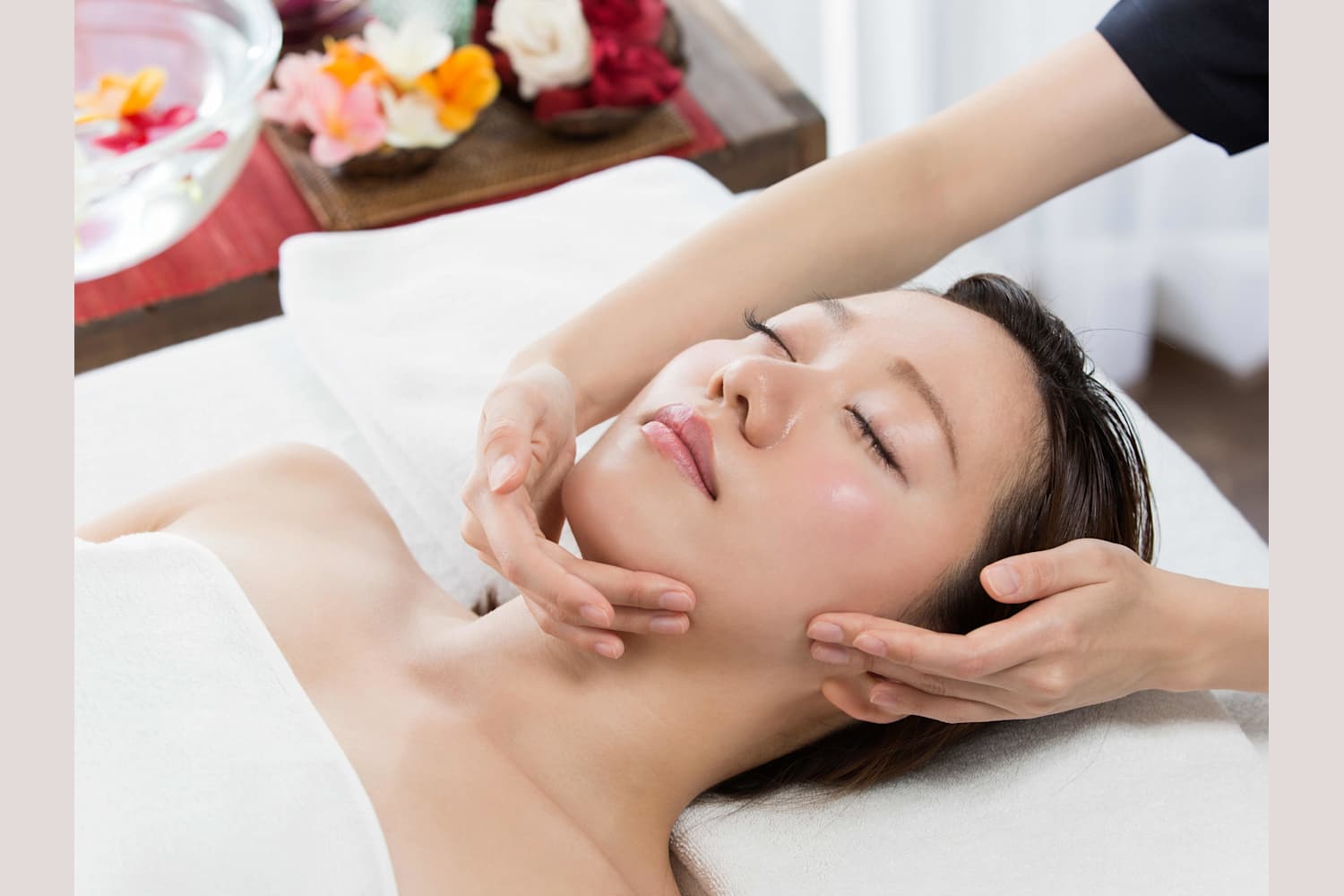 90-min Oxygen Moisturising Facial (1 session)