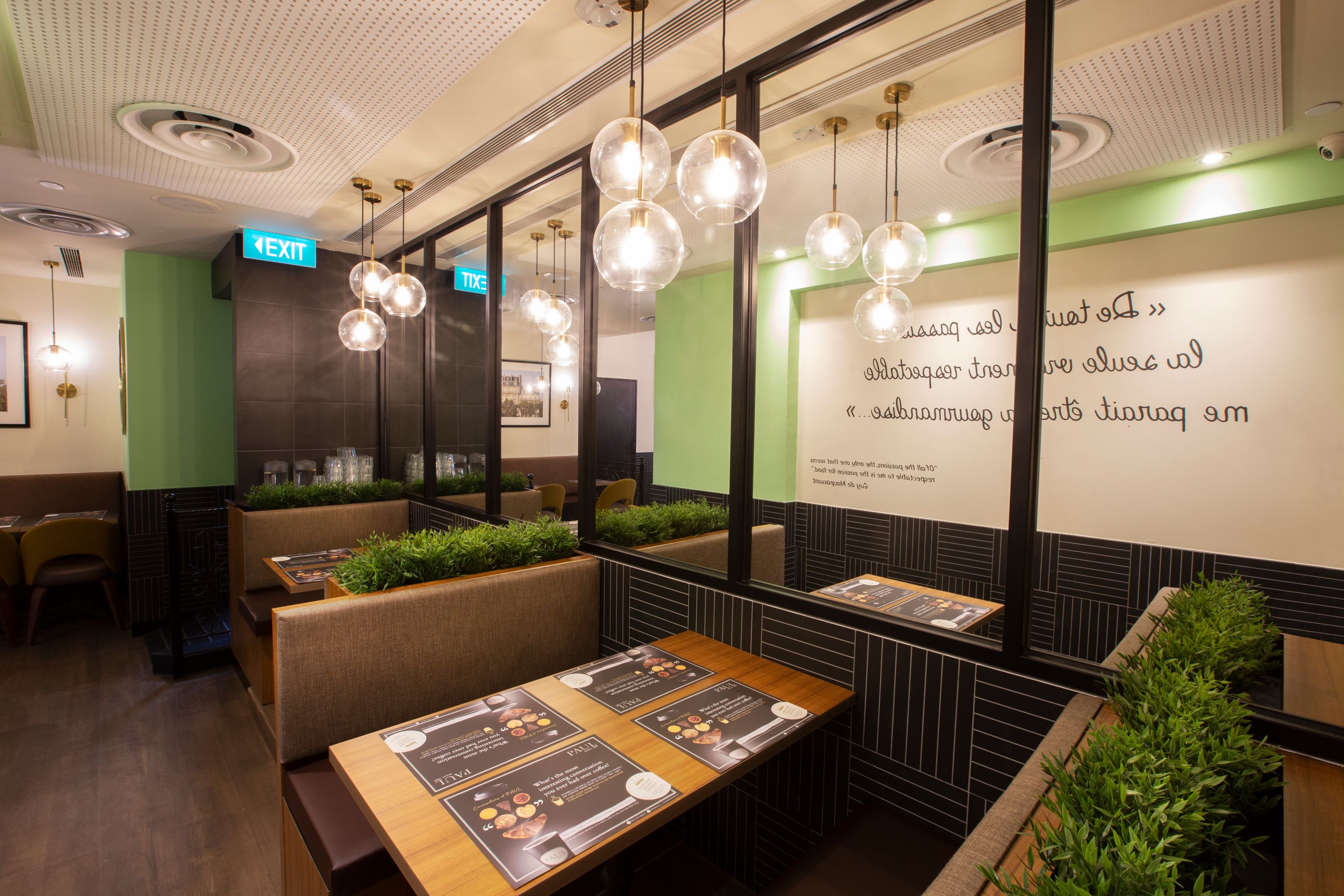 Paul Bakery (Ocean Financial Centre L1) - Dine, Shop, Earn