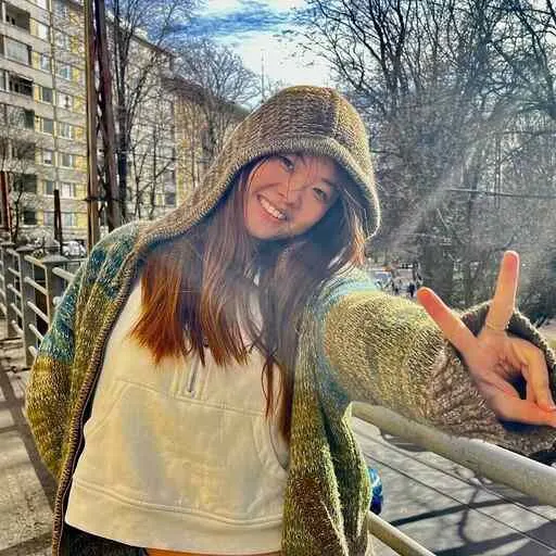 Ziling Liu