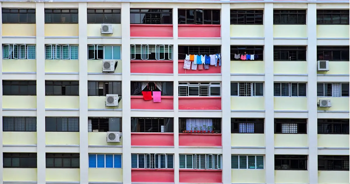 Is It Worth Overpaying Your HDB Loan to Save on Interest?