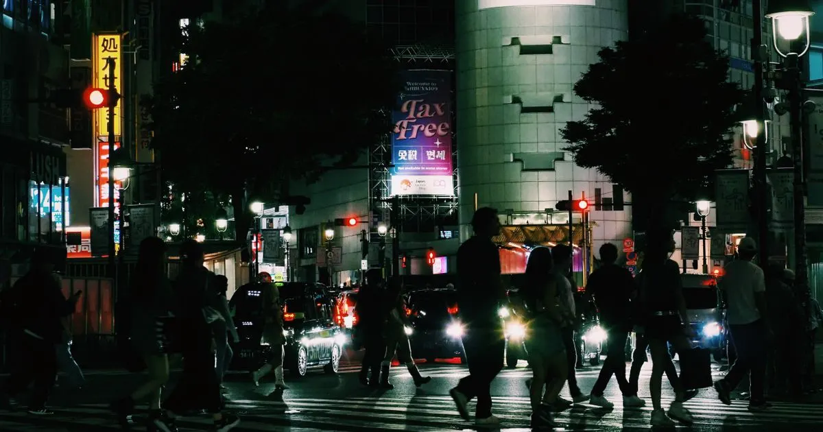 Tokyo Neighbourhoods Compared: Shinjuku vs Shibuya vs Asakusa vs Ginza for Your First Trip Base