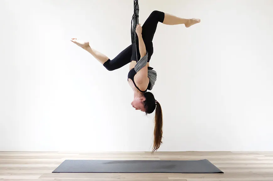 Hale Yoga hero banner
