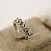 Crowne flash diamond carved hollow ring finger female (Intl)