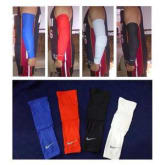 armsleeve nike padded