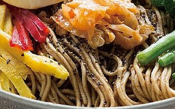 胡椒麻醬拌麵熱銷