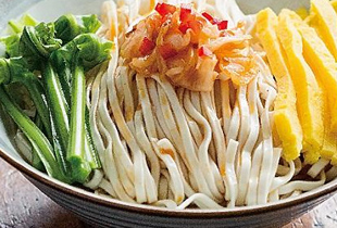 老媽拌麵酸辣拌麵熱銷